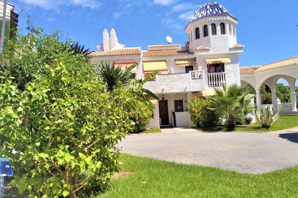 Townhouse With Bbq And Pools - Costa Hispania Puerto Marino Zewnętrze zdjęcie