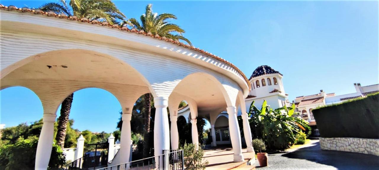 Townhouse With Bbq And Pools - Costa Hispania Puerto Marino Zewnętrze zdjęcie