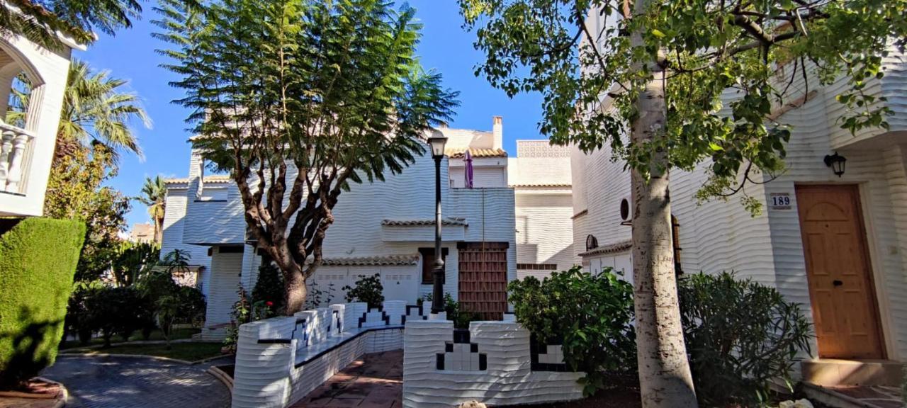 Townhouse With Bbq And Pools - Costa Hispania Puerto Marino Zewnętrze zdjęcie